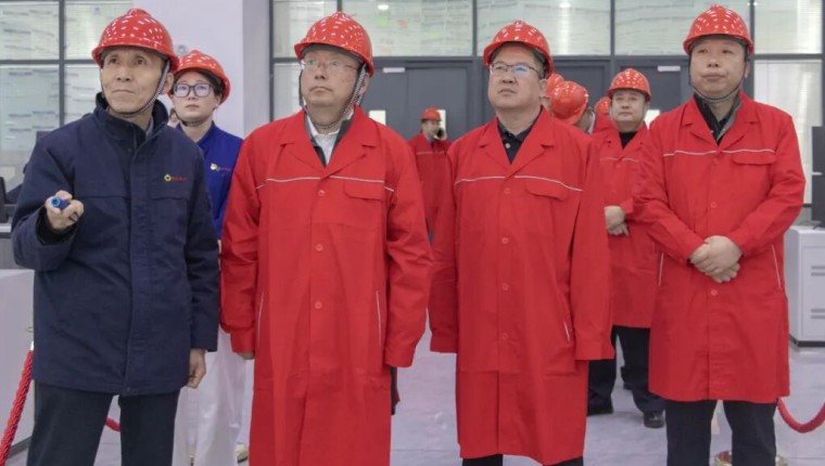 白银市辅导到刘化化工公司调研领导工作
